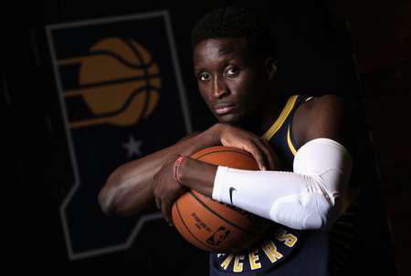 某位队员在 某位队员在