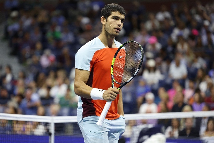 在技术上受 在技术上受