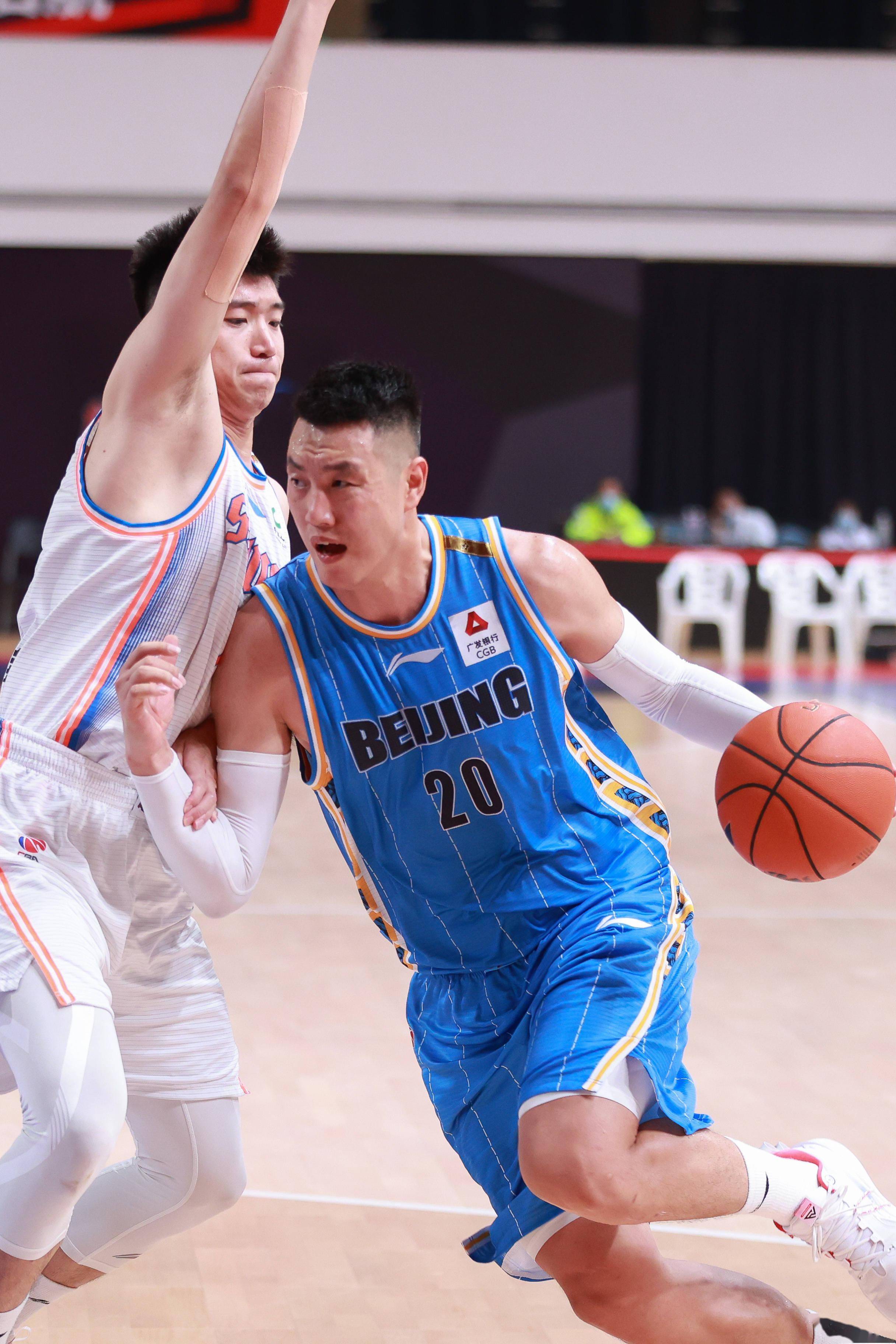 李方慧以出 李方慧以出